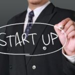 Texten: START UP