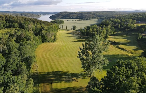 Underbar fairway på Torreby golfklubb